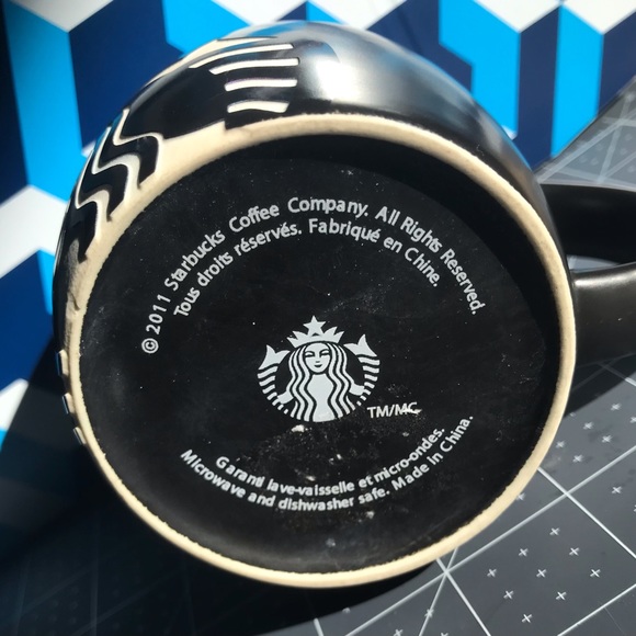 Starbucks engraved logo mug - Picture 2 of 4
